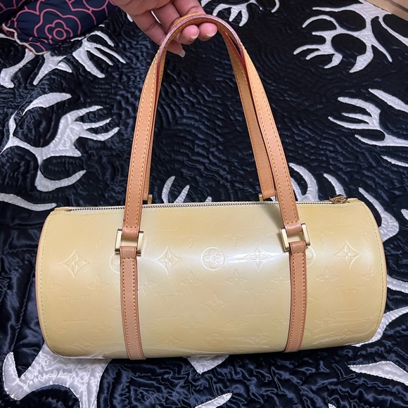 Louis Vuitton Bedford Monogram Vernis - Picture 1 of 12